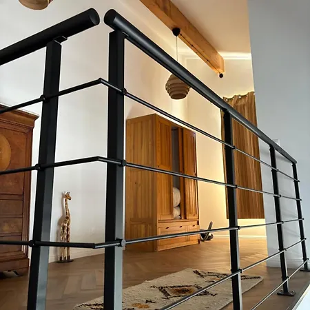 Charming Loft In Cozzano